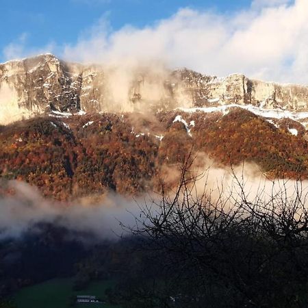 Le Gite De La Maison Soleil, Entre Lac Et Montagne Alex Exterior foto