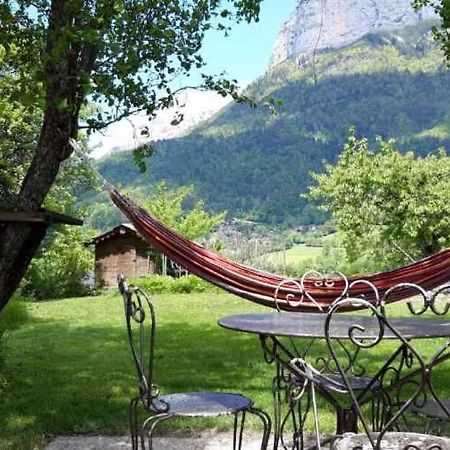 Le Gite De La Maison Soleil, Entre Lac Et Montagne Alex Exterior foto