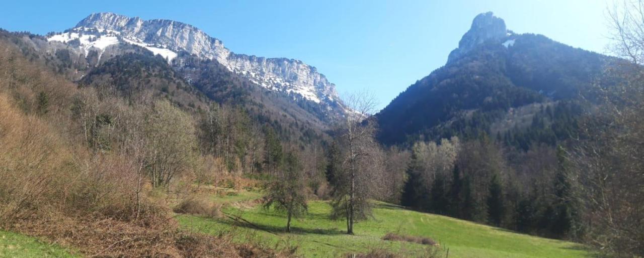 Le Gite De La Maison Soleil, Entre Lac Et Montagne Alex Exterior foto