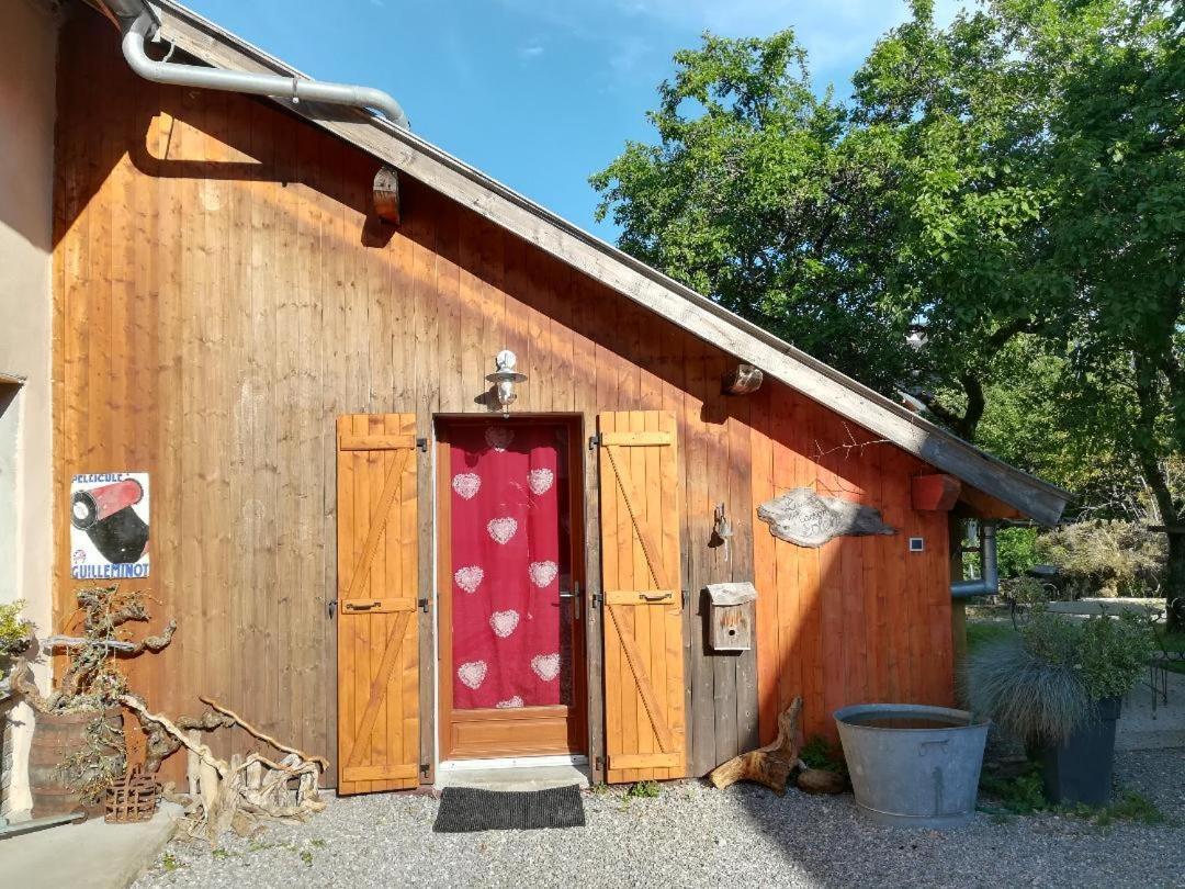 Le Gite De La Maison Soleil, Entre Lac Et Montagne Alex Exterior foto